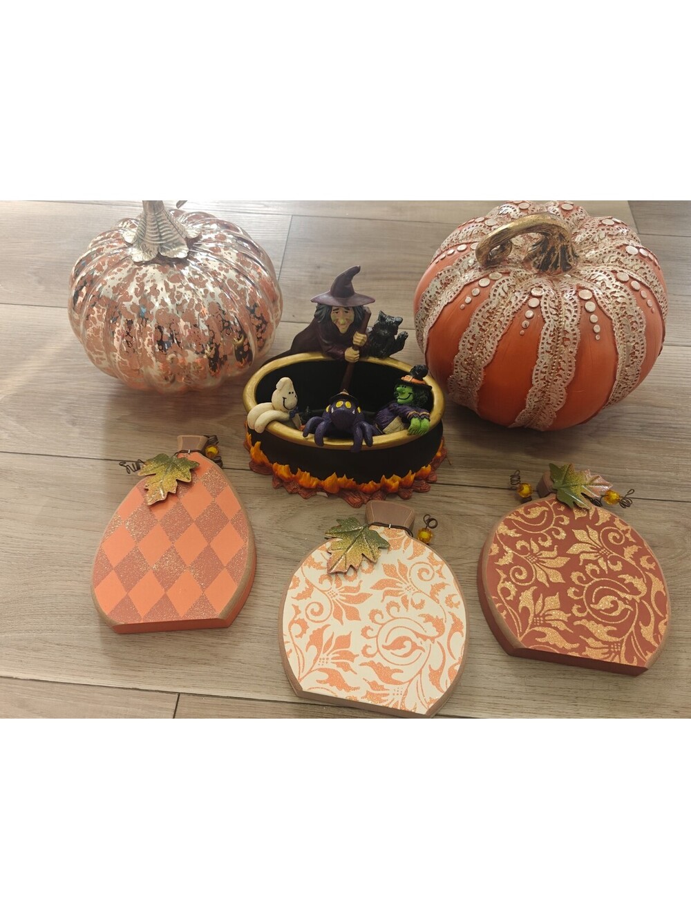 Lot of 6 Halloween Fall Decor Pumpkins Witch Cauldron Figurine Tabletop